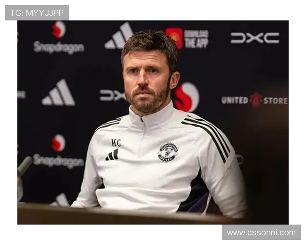 曼联为马奎尔红牌上诉 卡里克批判判罚不公 曼联为马奎尔红牌上诉 卡里克批判判罚不公